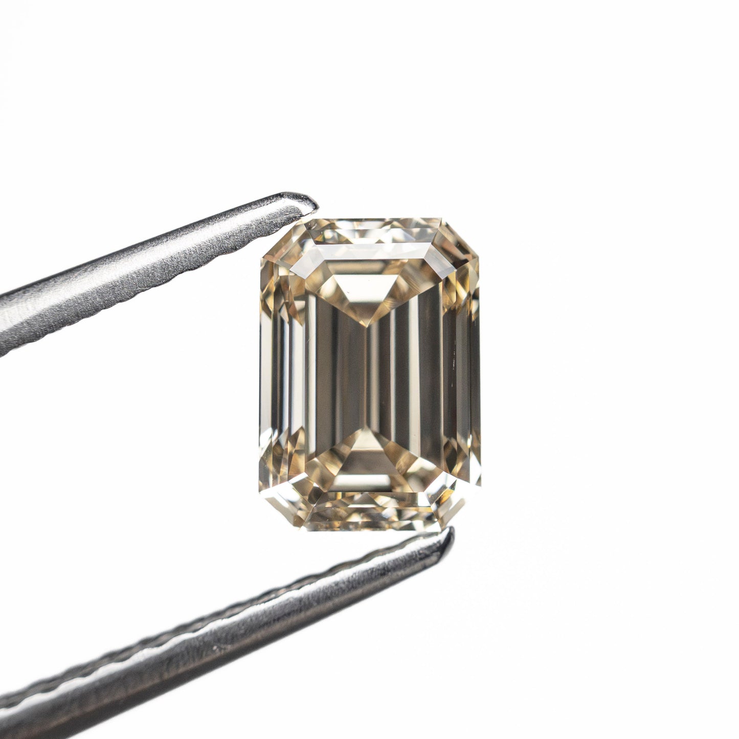 1.19ct 6.84x4.87x3.62mm VS2 C4 Cut Corner Rectangle Step Cut 27081-08