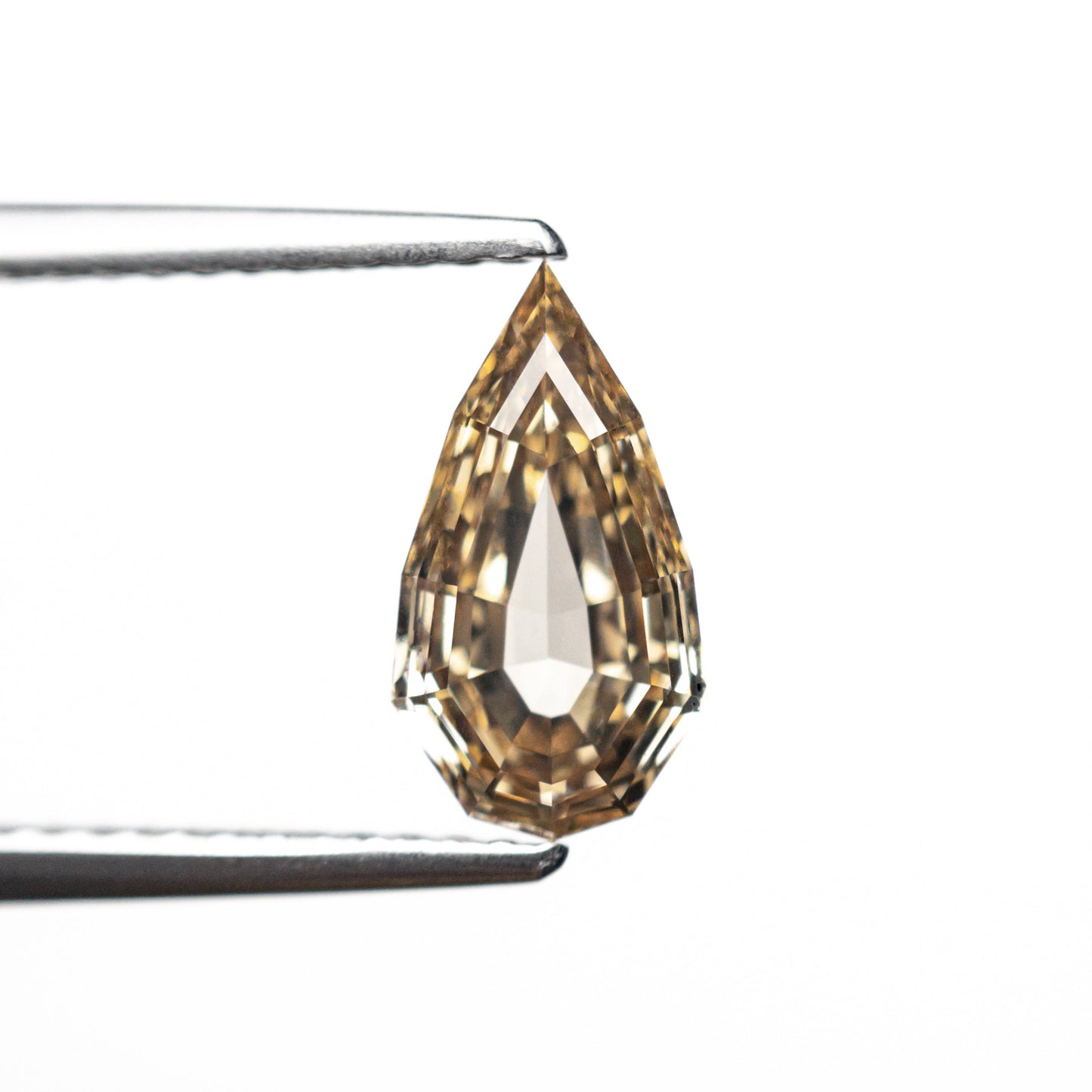 1.17ct 9.86x5.35x3.07mm VS1 C5 Geo Pear Step Cut 27082-17