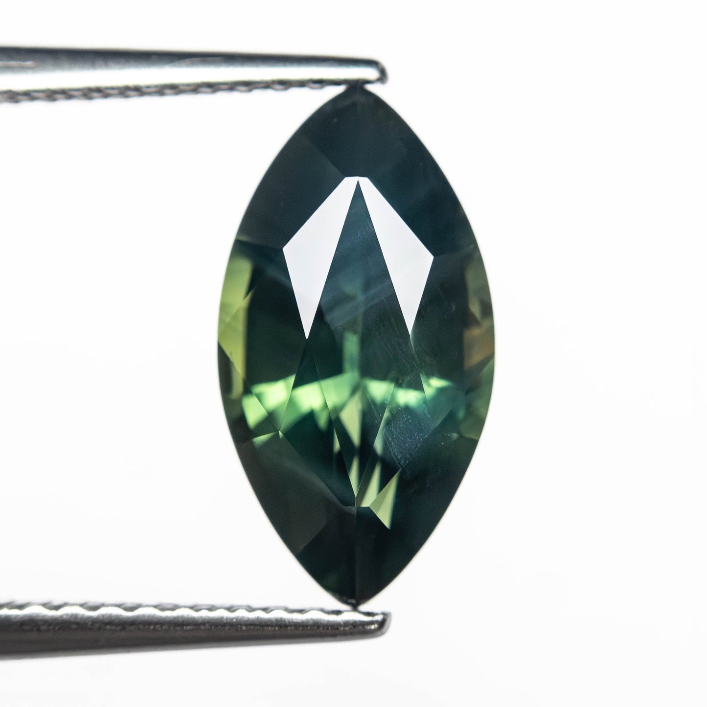 2.99ct 12.22x6.55x5.04mm Marquise Brilliant Sapphire 27137-04