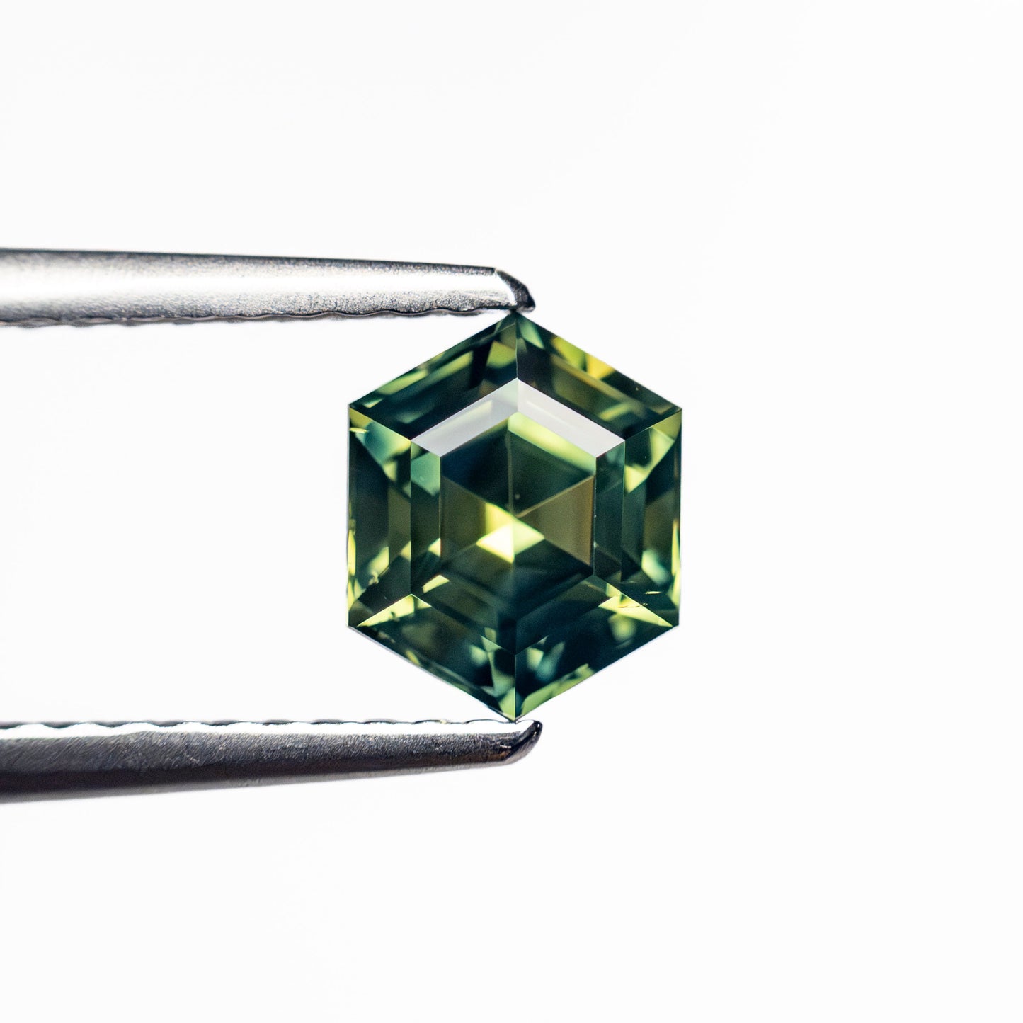 1.19ct 6.67x5.48x4.17mm Hexagon Step Cut Sapphire 27153-03