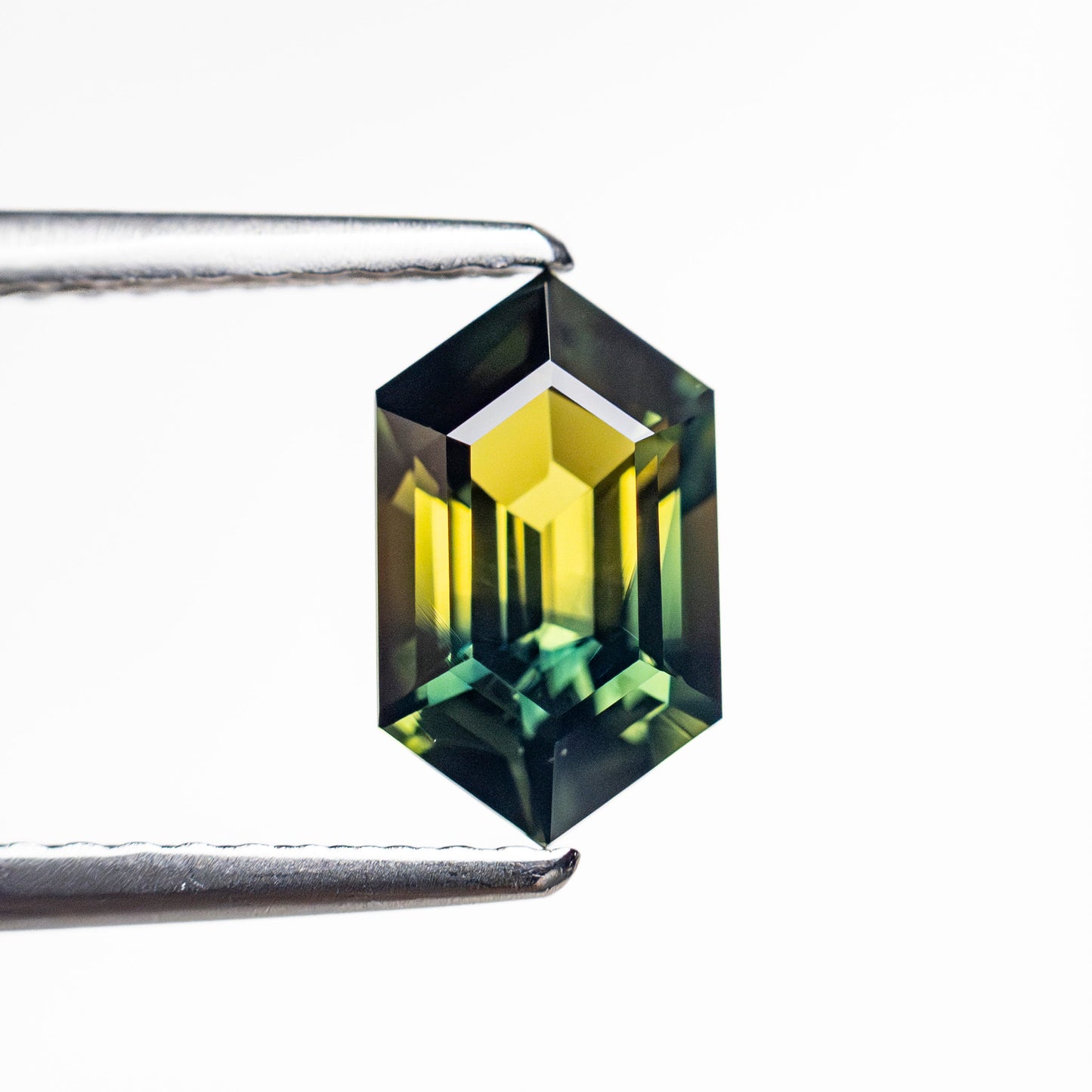 1.27ct 8.76x5.16x3.60mm Hexagon Step Cut Sapphire 27156-01