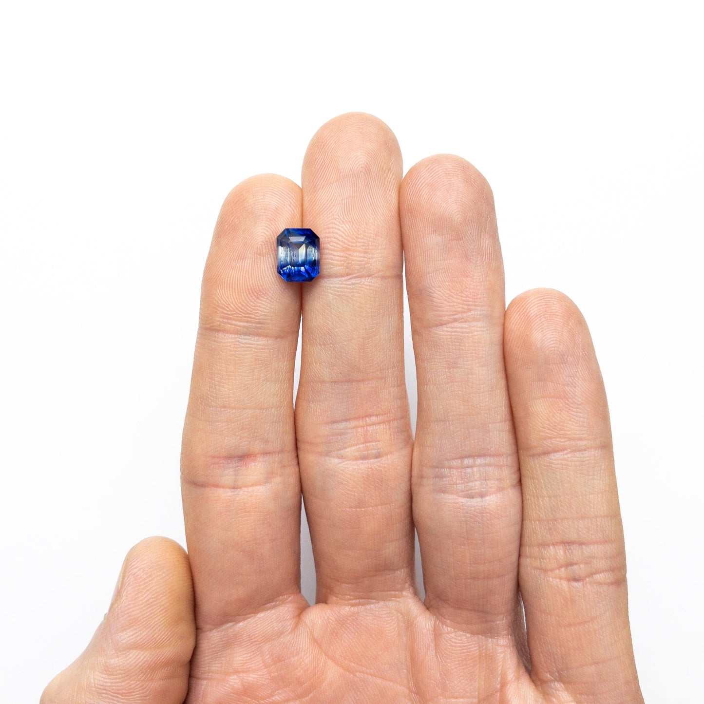 3.04ct 8.54x6.91x5.31mm Cut Corner Rectangle Step Cut Sapphire 27203-01