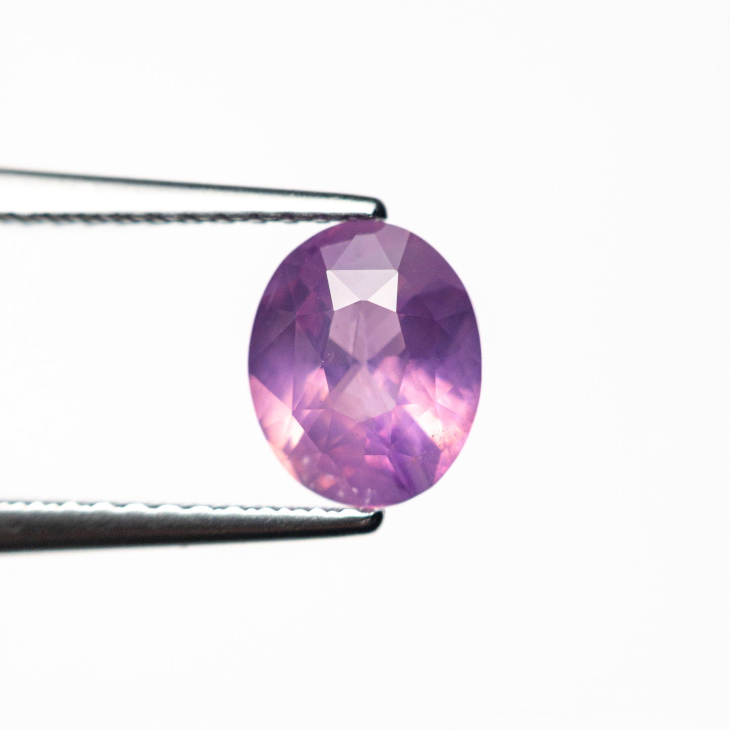 1.52ct 7.52x6.16x4.06mm Oval Brilliant Sapphire 27217-01