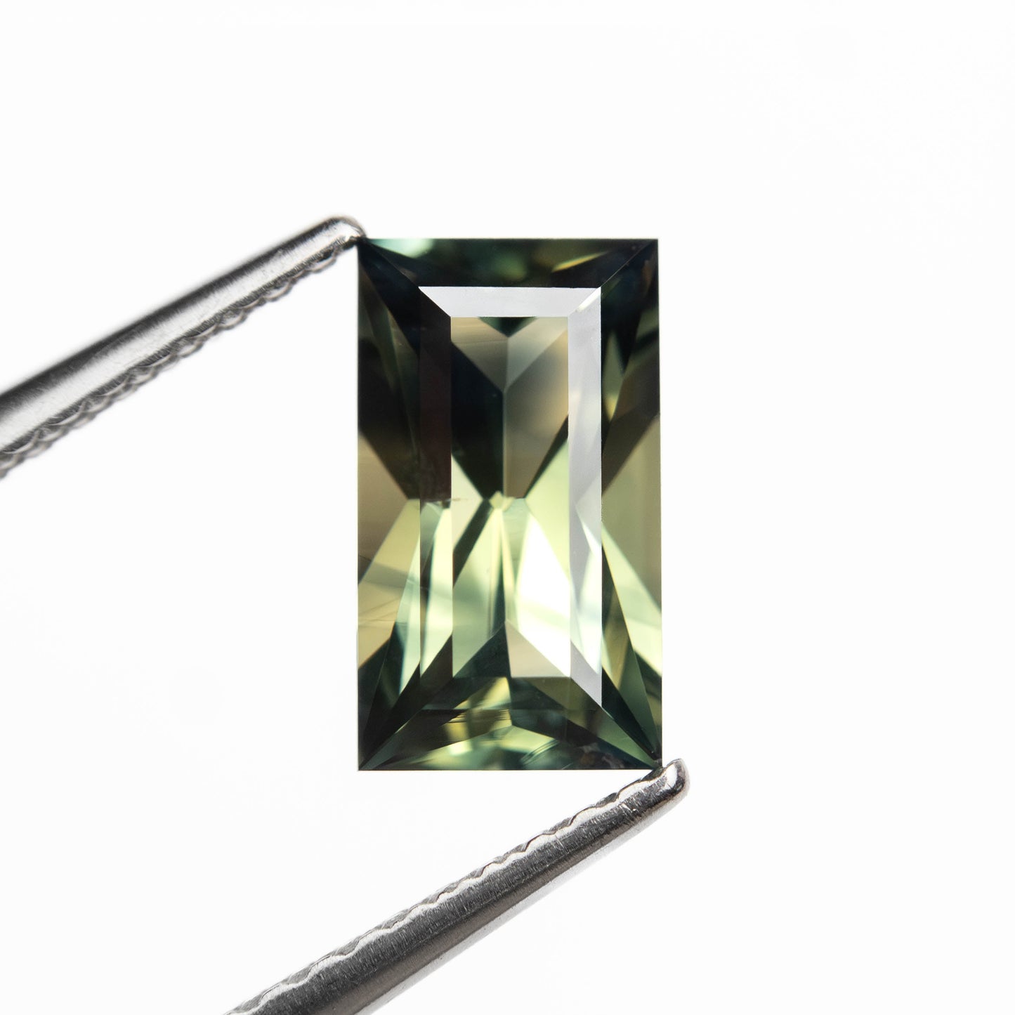 1.55ct 8.51x4.87x3.87mm Rectangle Step Cut Sapphire 27323-02