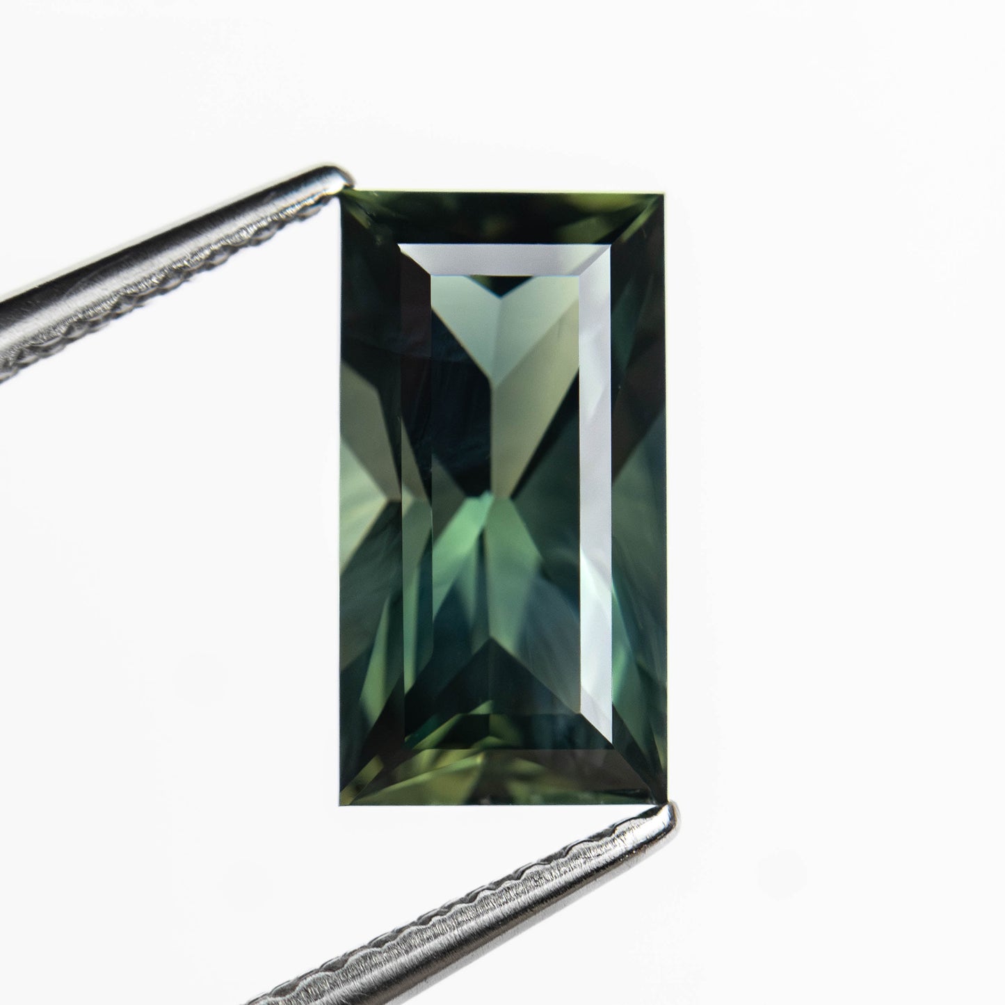 2.18ct 9.85x5.29x4.36mm Rectangle Step Cut Sapphire 27324-01