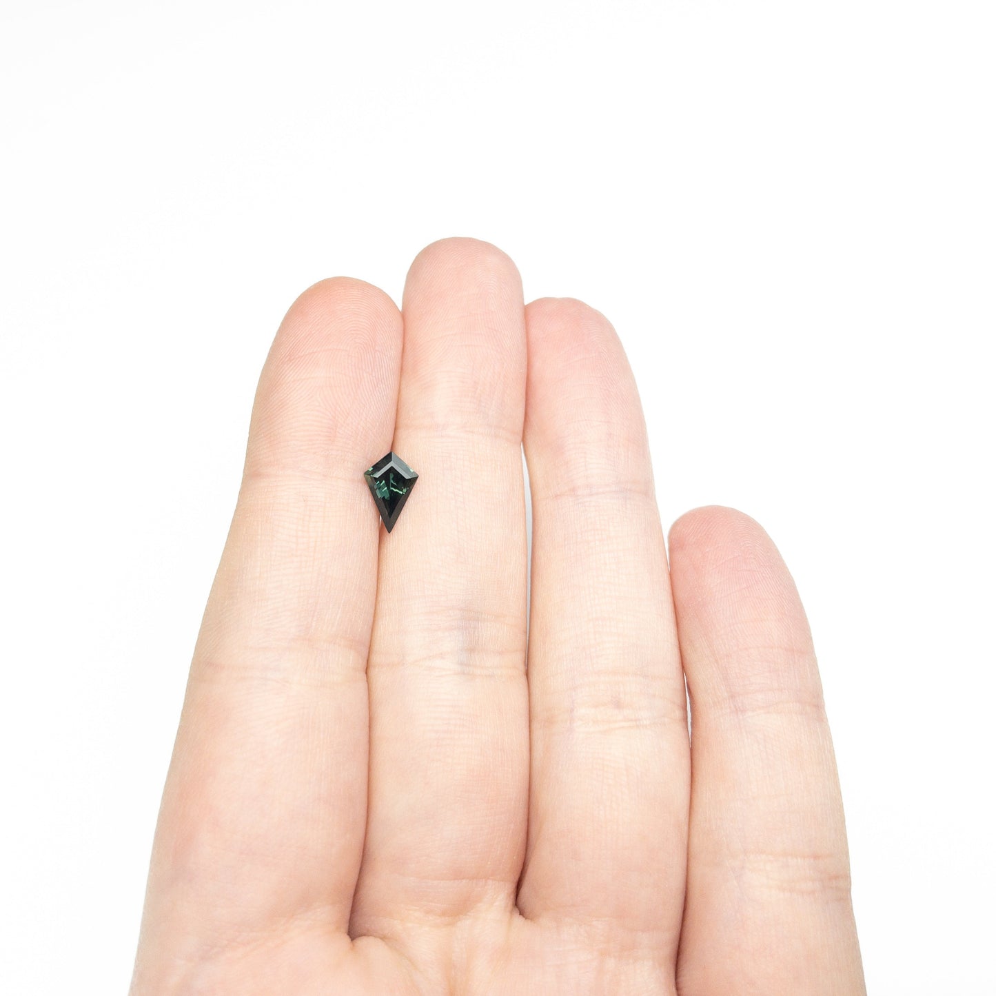 0.89ct 8.75x5.44x3.48mm Kite Step Cut Sapphire 27336-22