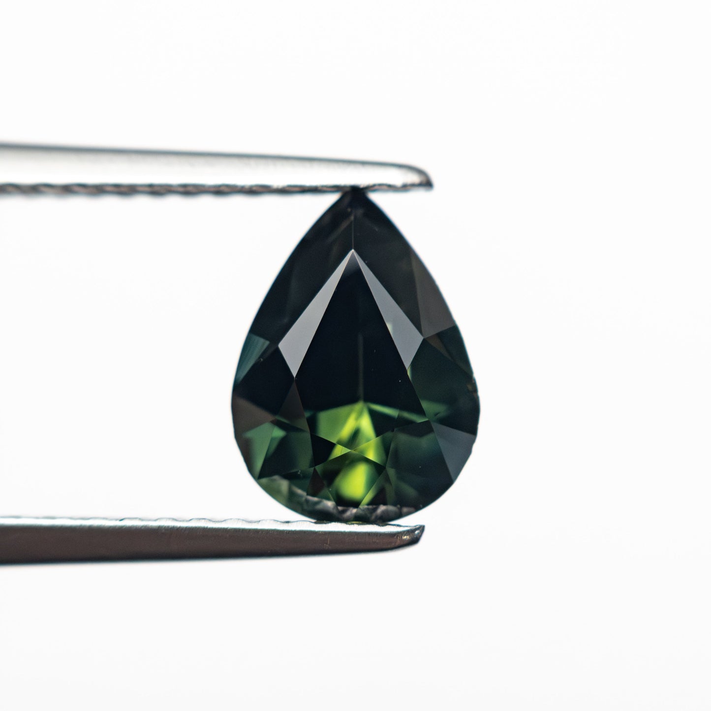 1.54ct 8.68x6.29x4.28mm Pear Brilliant Sapphire 27357-01