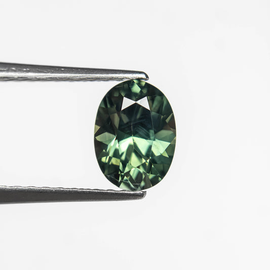 0.95ct 6.77x5.00x3.69mm Oval Brilliant Sapphire 27359-01