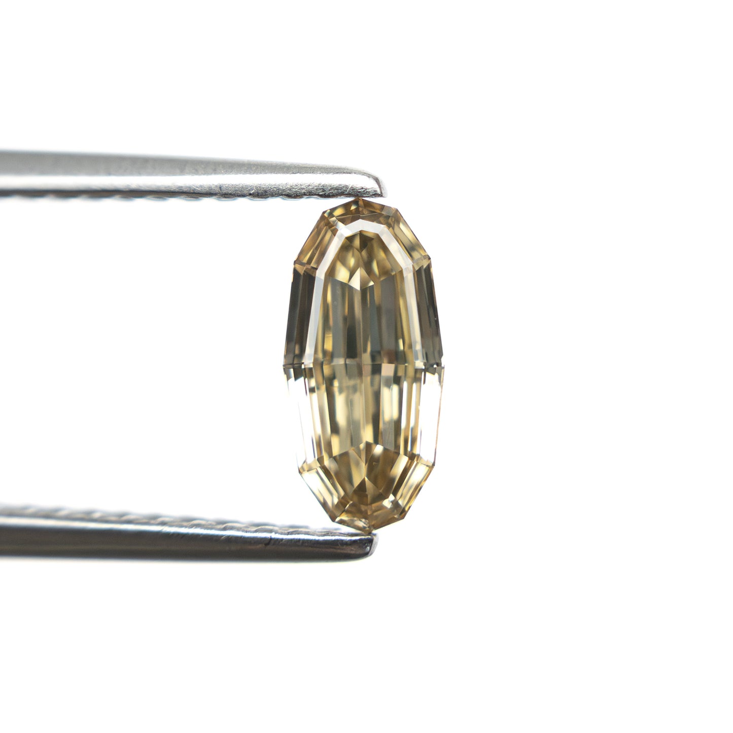 0.59ct 8.16x3.96x2.19mm VVS2 C5 Geo Oval Step Cut 🇿🇦 27364-11