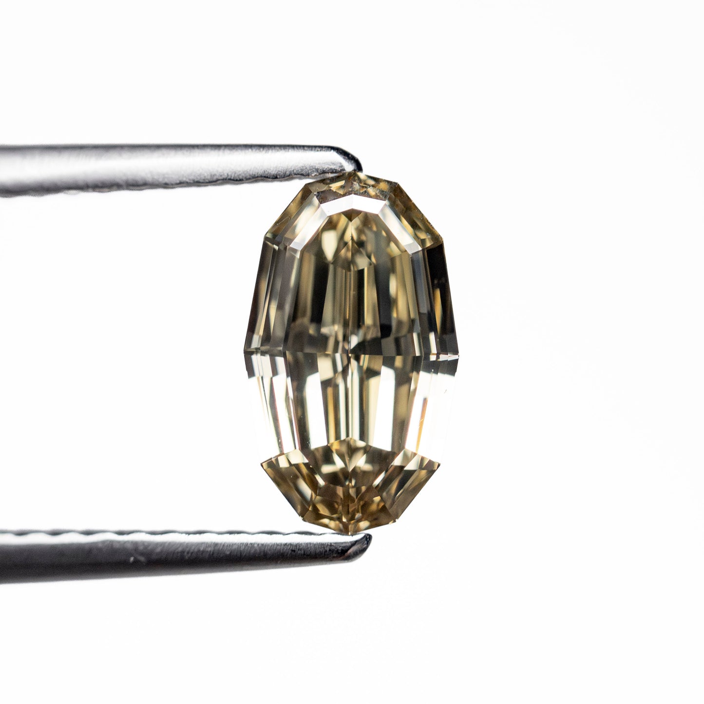 1.15ct 8.78x5.19x3.12mm VS1 C4 Geo Oval Step Cut 🇿🇦 27375-10