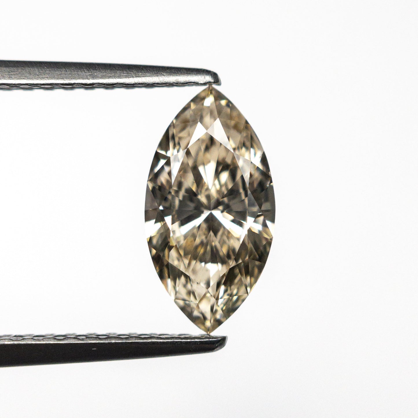 1.04ct 10.52x5.50x3.07mm VS2 Y-Z Marquise Brilliant 27376-02