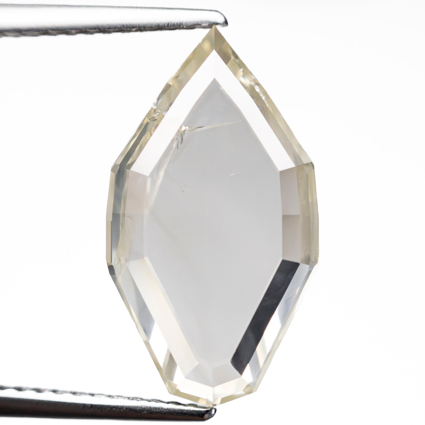 5.02ct 17.21x9.63x3.10mm I2 O-P Geo Shield Portrait Cut 27411-01