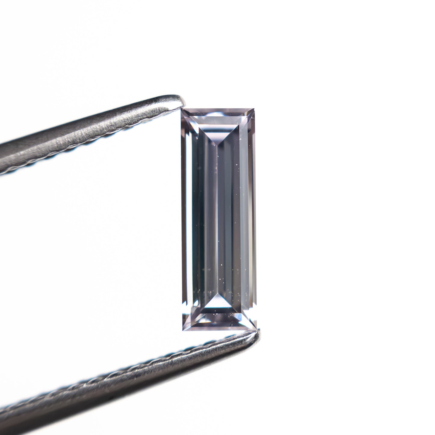 0.63ct 8.99x3.02x2.04mm Baguette Step Cut Sapphire 27720-02