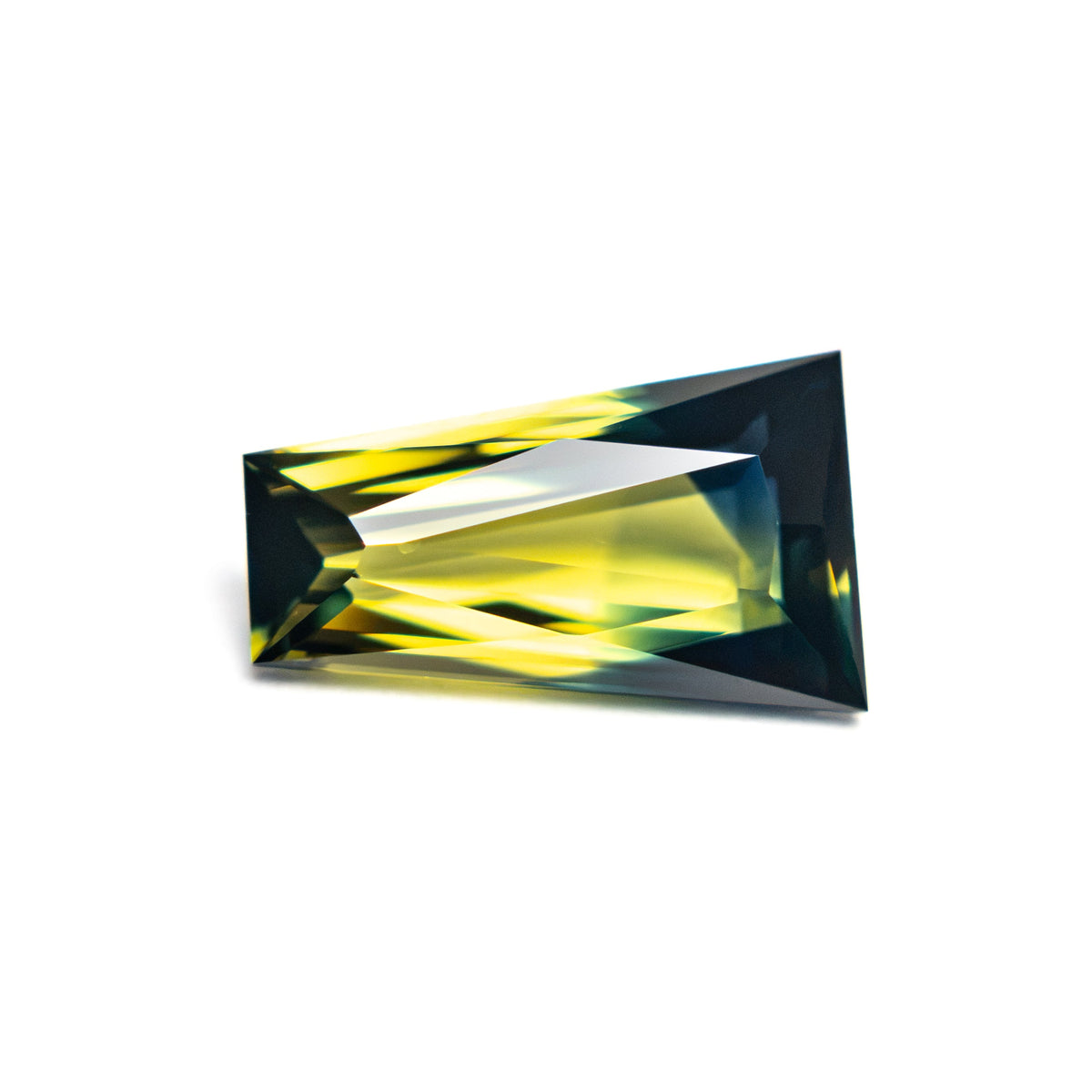 1.46ct 9.30x5.64x2.89mm Trapezoid Brilliant Sapphire 27766-05