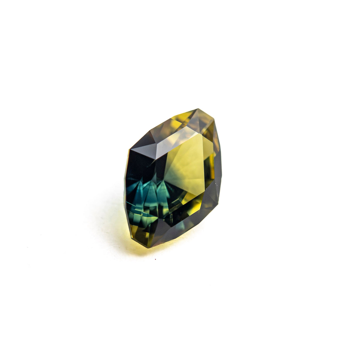 1.02ct 7.35x5.15x3.94mm Geo Marquise Brilliant Sapphire 27766-14