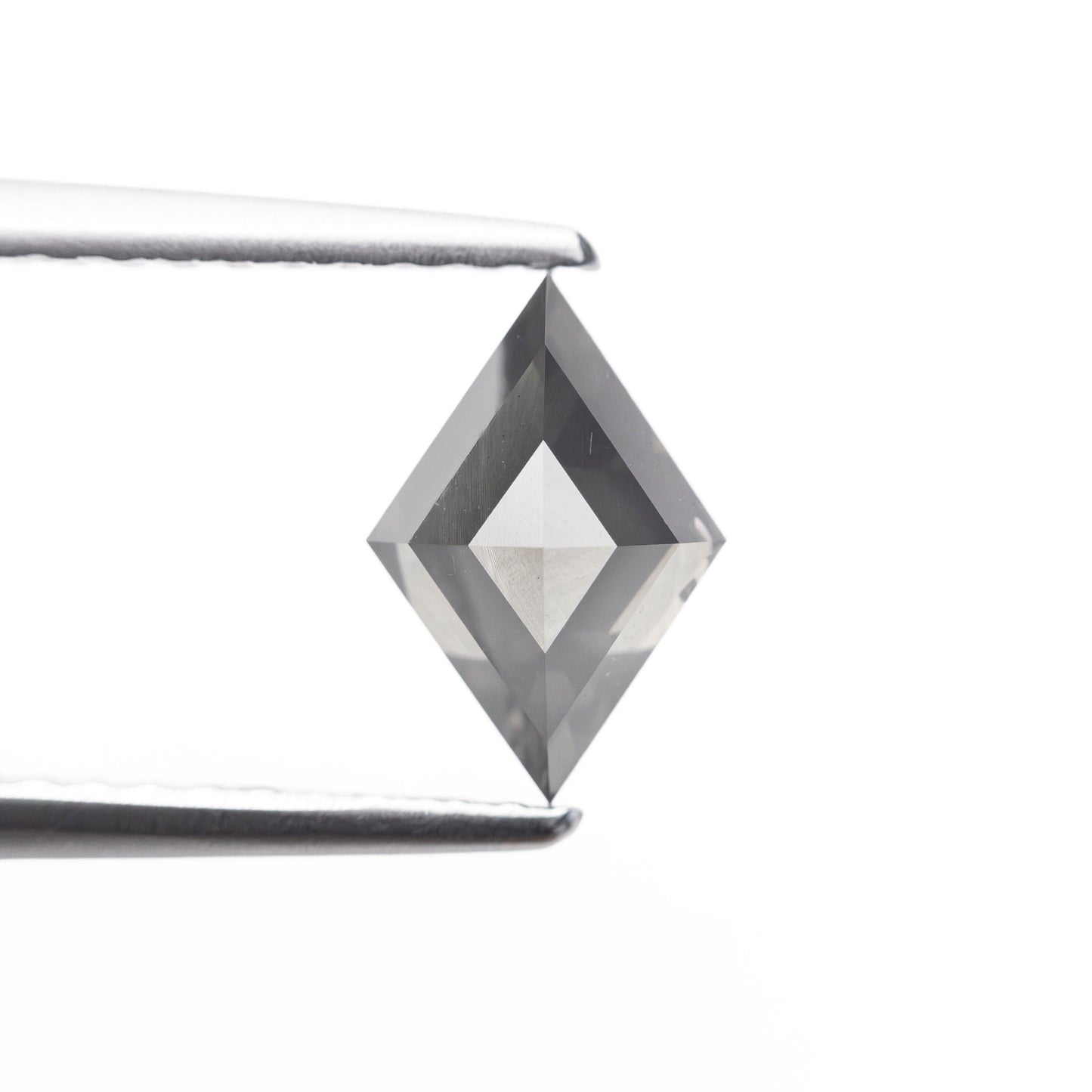0.74ct 8.36x5.67x3.14mm Lozenge Rosecut 27909-03