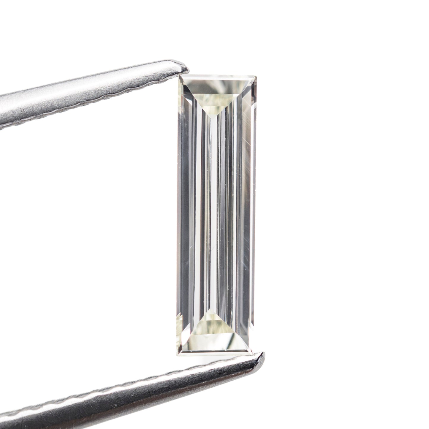 0.45ct 10.50x2.98x1.42mm VS2 Q-R Baguette Step Cut 27911-01