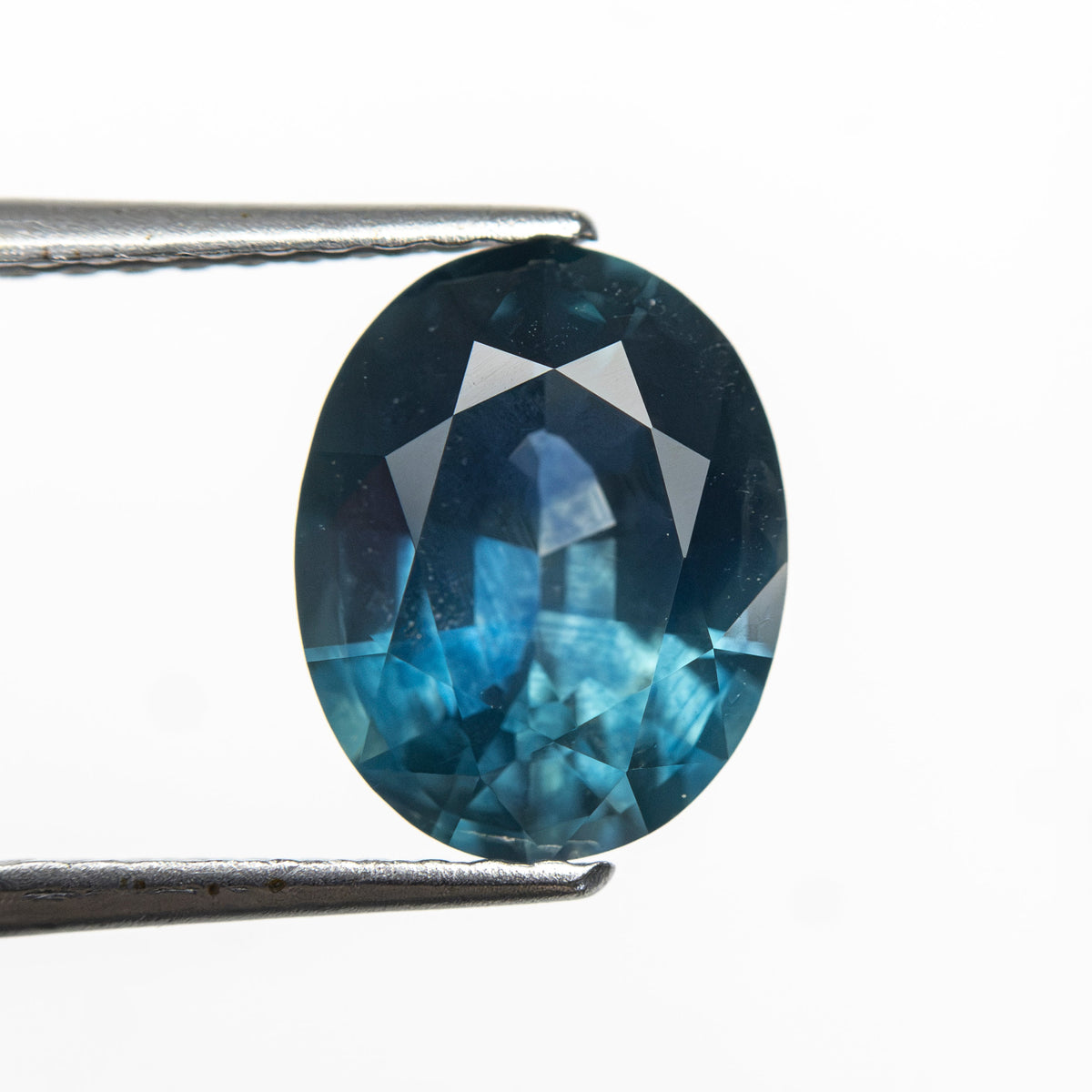 2.33ct 9.08x7.21x4.41mm Oval Brilliant Sapphire 28306-01