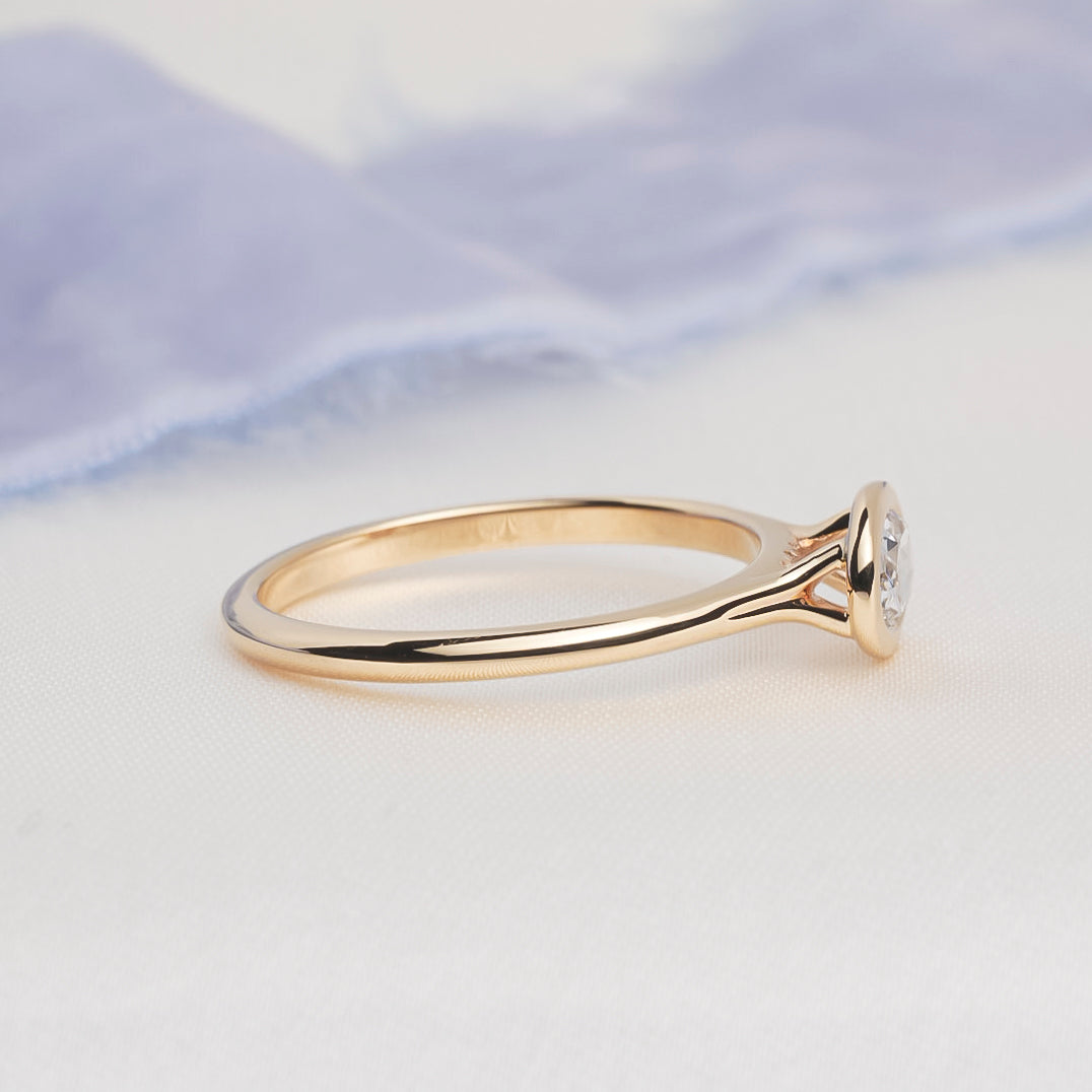 Canadian Oval Rosecut Diamond Fitzgerald Ring